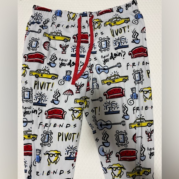 Womans comfy friends pj bottoms - Picture 2 of 3